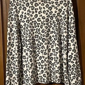 Time and Tru XL blue/gray cheetah print sweater